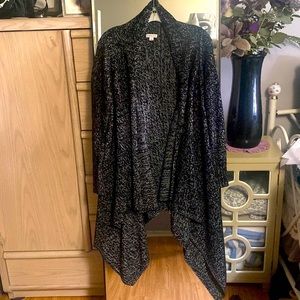 Merona Woman’s Black/White Knit Cardigan- L